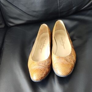 Salvatore Ferragamo Women's Tan Snakeskin ballerinas
